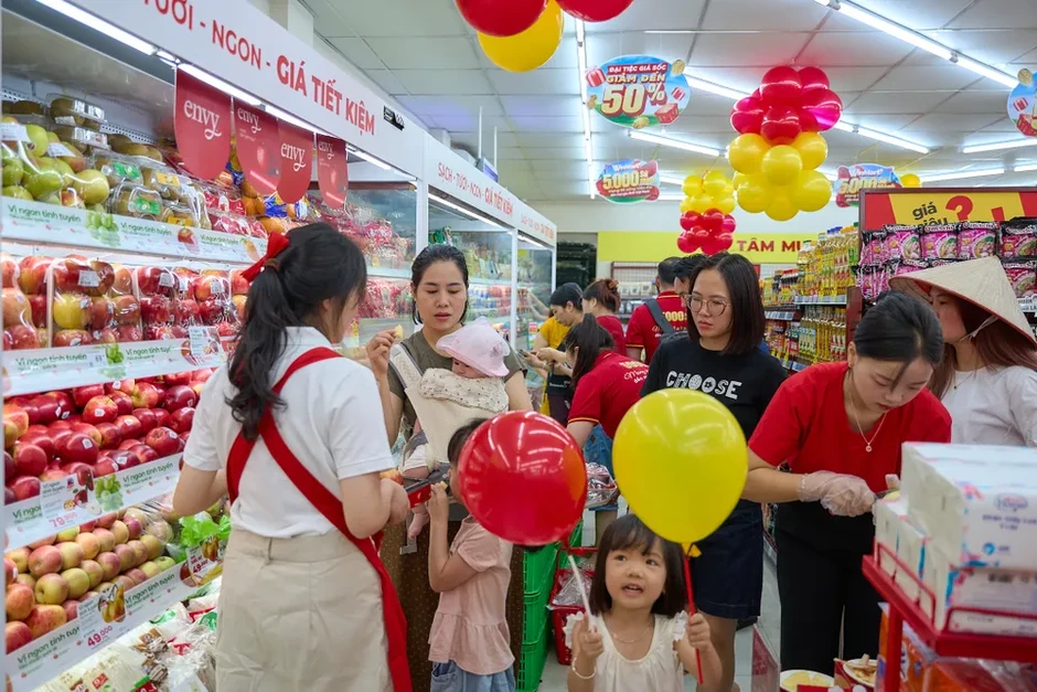 WinMart+ khai trương cửa hàng thứ 5.000 WinMart+ khai trương cửa hàng thứ 5.000