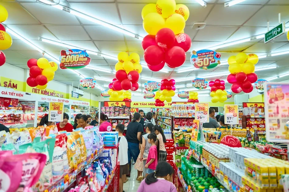 WinMart+ khai trương cửa hàng thứ 5.000 WinMart+ khai trương cửa hàng thứ 5.000
