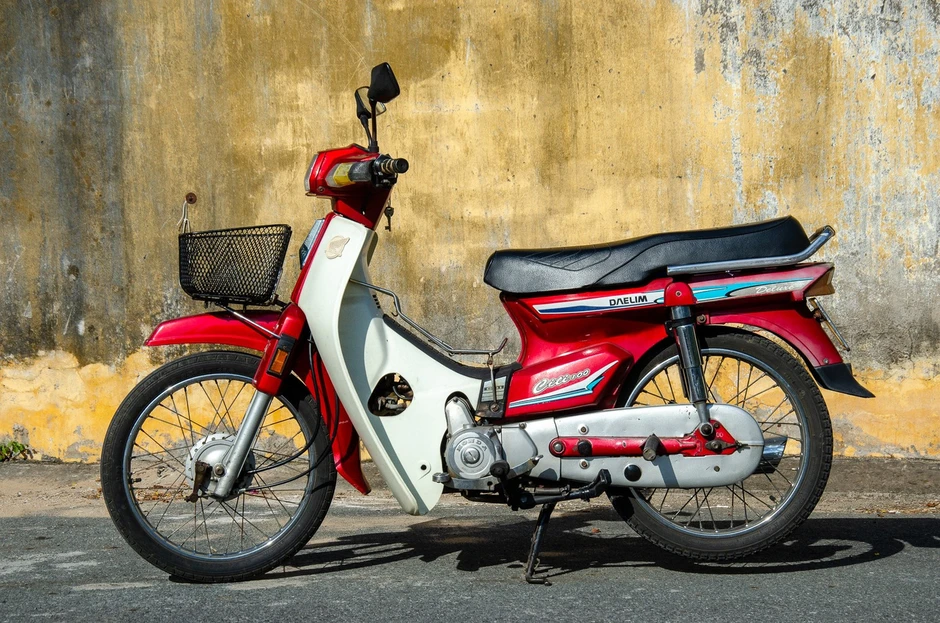 Xăng E5 được lùng mua