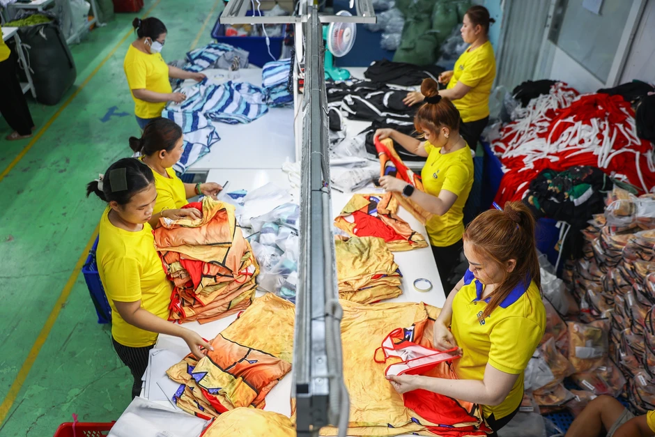 Xoay xở khi hàng xuất khẩu kẹt trong kho, nội địa khó tăng giá Xoay xở khi hàng xuất khẩu kẹt trong kho, nội địa khó tăng giá