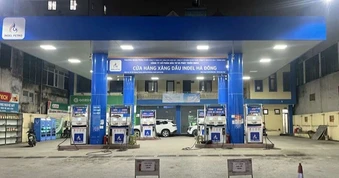 Xuất hiện tình trạng hết xăng ở Hà Nội, liên hệ 10 đầu mối không có hàng