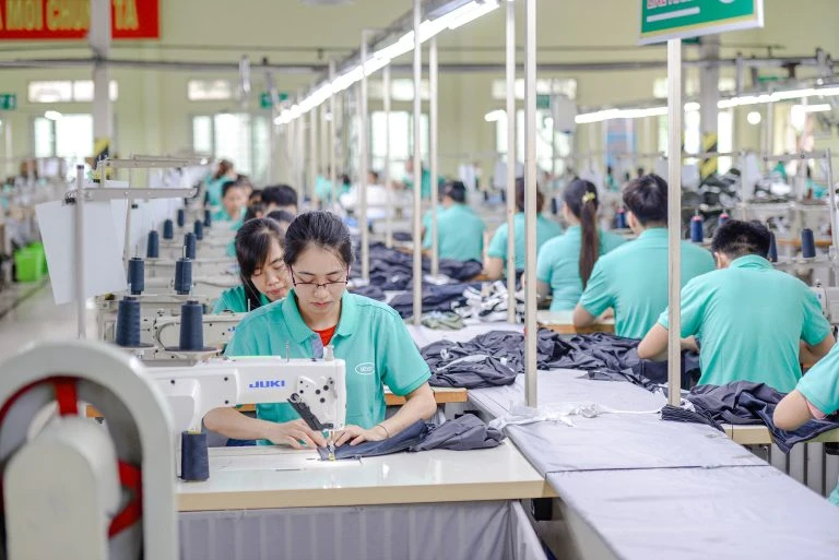 Xuất khẩu 5 tháng cuối năm: Trông chờ vào đâu để có hơn 230 tỷ USD? Xuất khẩu 5 tháng cuối năm: Trông chờ vào đâu để có hơn 230 tỷ USD?