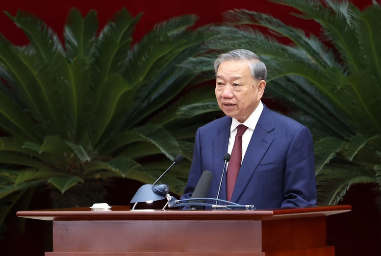 “Bốn kiên định” - Nền tảng tư tưởng vững chắc trong kỷ nguyên phát triển mới của đất nước “Bốn kiên định” - Nền tảng tư tưởng vững chắc trong kỷ nguyên phát triển mới của đất nước