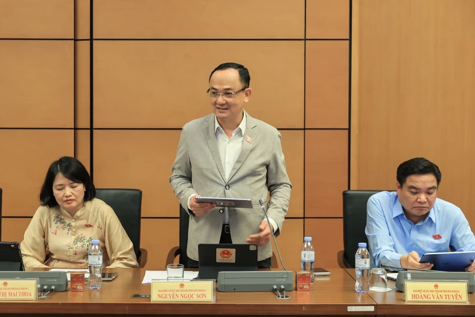 ‘Dự án chậm một năm là mất hàng tỉ USD, lãng phí vô cùng lớn’ ‘Dự án chậm một năm là mất hàng tỉ USD, lãng phí vô cùng lớn’