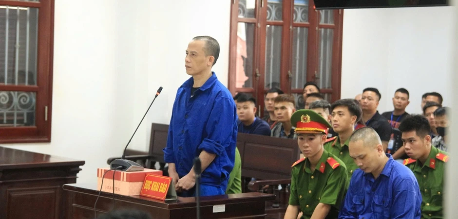 “Giang hồ mạng” Tiến Bịp bị tuyên phạt 8 năm tù “Giang hồ mạng” Tiến Bịp bị tuyên phạt 8 năm tù