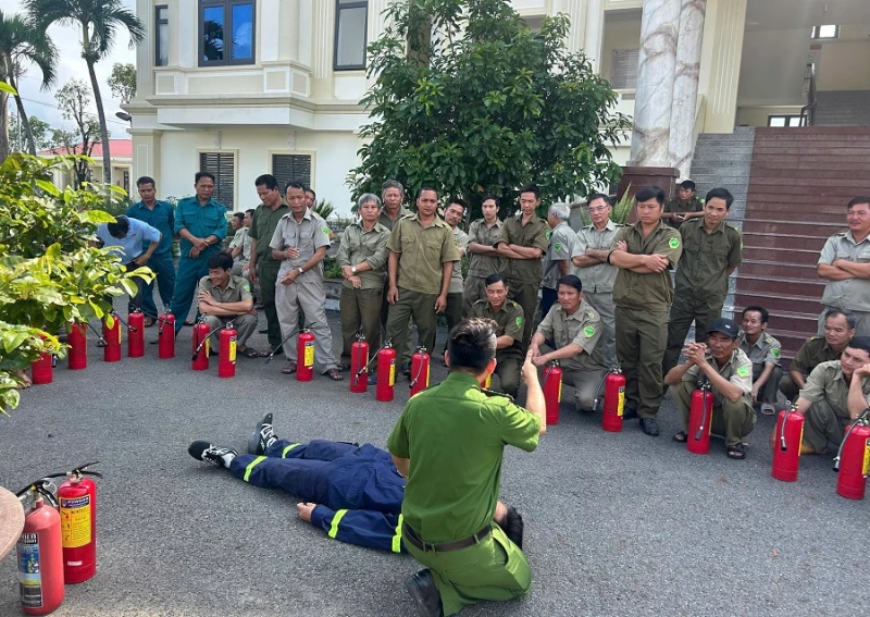 “Lá chắn mềm” nơi cơ sở ở Lâm Đồng “Lá chắn mềm” nơi cơ sở ở Lâm Đồng