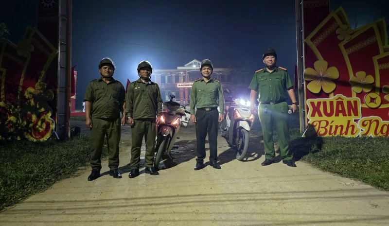 “Lá chắn thép” bảo vệ bầu cử nơi biên cương, biển đảo tại miền Trung