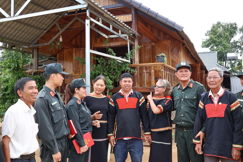 “Lá chắn thép” góp phần giữ vững bình yên Tây Nguyên “Lá chắn thép” góp phần giữ vững bình yên Tây Nguyên