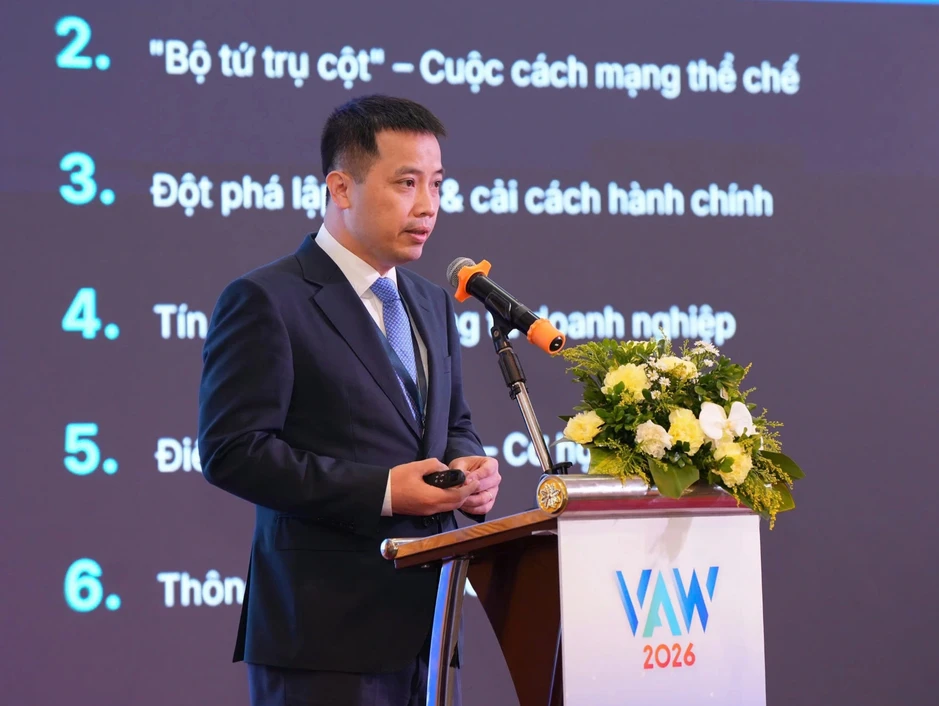 “Luật chơi” phải minh bạch, công bằng để doanh nghiệp kiểm soát rủi ro “Luật chơi” phải minh bạch, công bằng để doanh nghiệp kiểm soát rủi ro