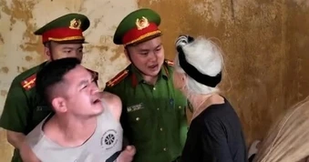 "Bà nội" gần 100 tuổi và lời thoại gây sốt trong clip phòng chống ma túy