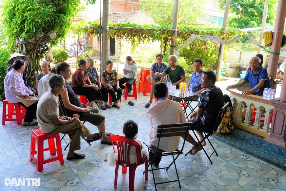 10 giờ cận kề cái chết của người đàn ông cào nghêu trên biển Hà Tĩnh 10 giờ cận kề cái chết của người đàn ông cào nghêu trên biển Hà Tĩnh