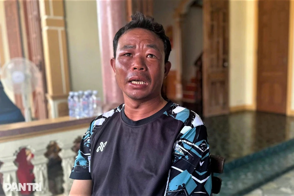 10 giờ cận kề cái chết của người đàn ông cào nghêu trên biển Hà Tĩnh 10 giờ cận kề cái chết của người đàn ông cào nghêu trên biển Hà Tĩnh