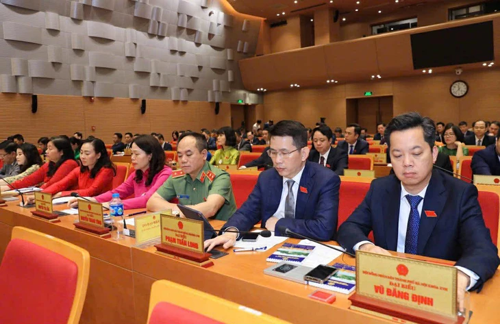 100% đại biểu nhất trí thông qua Quy hoạch thủ đô tầm nhìn 100 năm 100% đại biểu nhất trí thông qua Quy hoạch thủ đô tầm nhìn 100 năm