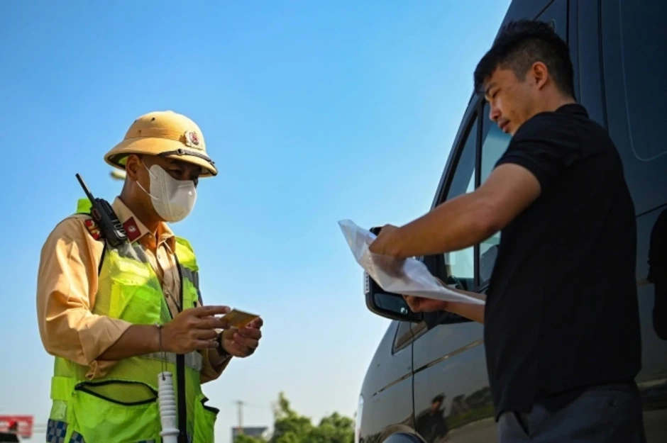 11.000 ca vi phạm nồng độ cồn trong 4 ngày nghỉ lễ 11.000 ca vi phạm nồng độ cồn trong 4 ngày nghỉ lễ