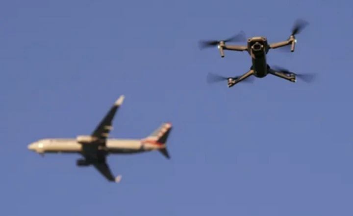 16 chuyến bay bị ảnh hưởng bởi UAV, Cảng vụ hàng không miền Bắc nói gì?