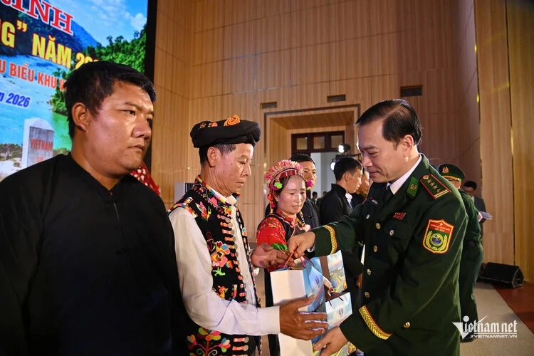 269 'điểm tựa' của đồng bào 11 xã biên giới Lai Châu 269 'điểm tựa' của đồng bào 11 xã biên giới Lai Châu