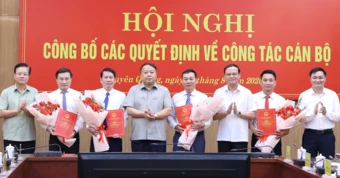 4 cán bộ Tuyên Quang được luân chuyển nhận nhiệm vụ mới