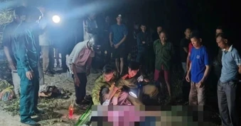 4 người trong một gia đình tử nạn trên sông Ngàn Phố