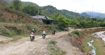 43km đến trung tâm xã: Phía sau câu chuyện sắp xếp thôn, bản ở biên giới Nghệ An