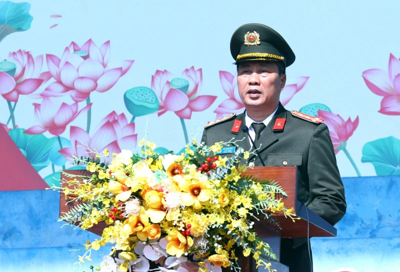 465 chiến sĩ nghĩa vụ Cảnh vệ bắt đầu hành trình rèn luyện 465 chiến sĩ nghĩa vụ Cảnh vệ bắt đầu hành trình rèn luyện