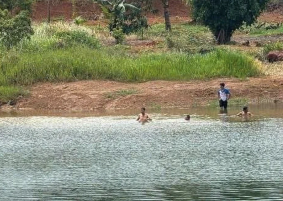 5 học sinh tử vong dưới hồ thủy lợi ở Lâm Đồng 5 học sinh tử vong dưới hồ thủy lợi ở Lâm Đồng