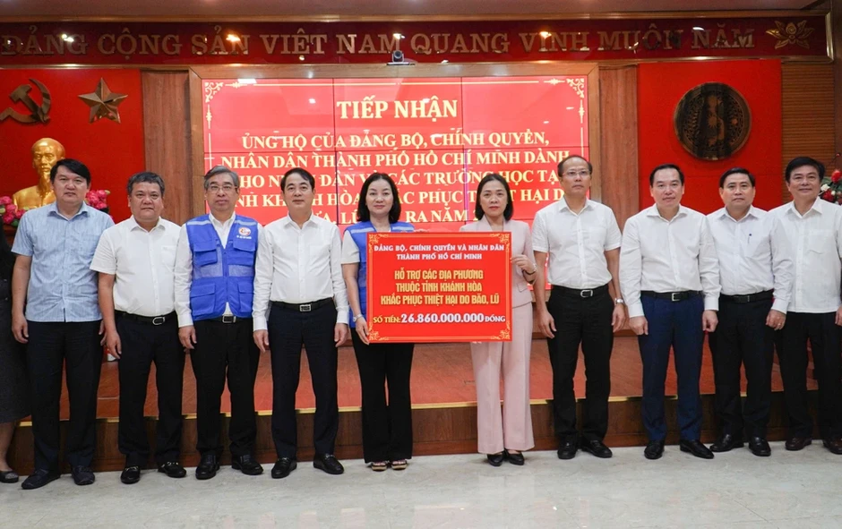 50 năm Thành phố mang tên Bác: Nửa thế kỷ giữ sứ mệnh mở đường thể chế 50 năm Thành phố mang tên Bác: Nửa thế kỷ giữ sứ mệnh mở đường thể chế