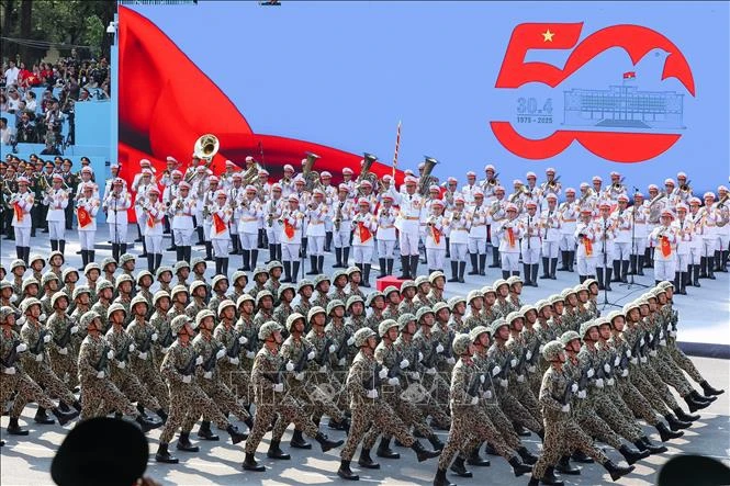 51 năm thống nhất đất nước: Đảng ta muôn vạn tấm lòng, niềm tin 51 năm thống nhất đất nước: Đảng ta muôn vạn tấm lòng, niềm tin