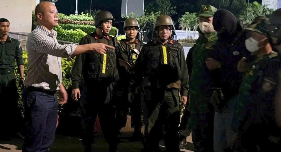 72 giờ truy bắt 2 nghi phạm nổ súng giết người nước ngoài ở Bến Thành 72 giờ truy bắt 2 nghi phạm nổ súng giết người nước ngoài ở Bến Thành