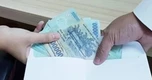 8 cán bộ phường bị tạm đình chỉ công tác vì nhận hối lộ, bỏ qua vi phạm