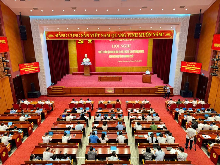 Áp lực lớn nhất của Quảng Ninh khi vận hành mô hình chính quyền địa phương 2 cấp Áp lực lớn nhất của Quảng Ninh khi vận hành mô hình chính quyền địa phương 2 cấp