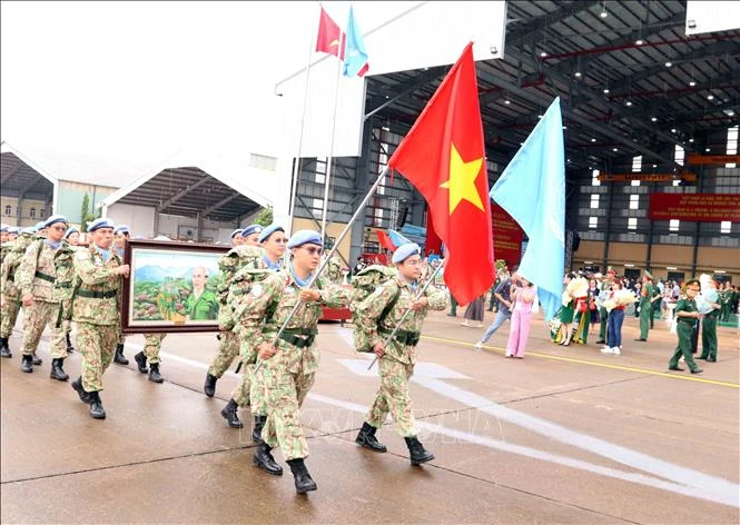 ASEAN đánh giá cao kinh nghiệm của Việt Nam về nâng cao năng lực huấn luyện gìn giữ hòa bình ASEAN đánh giá cao kinh nghiệm của Việt Nam về nâng cao năng lực huấn luyện gìn giữ hòa bình