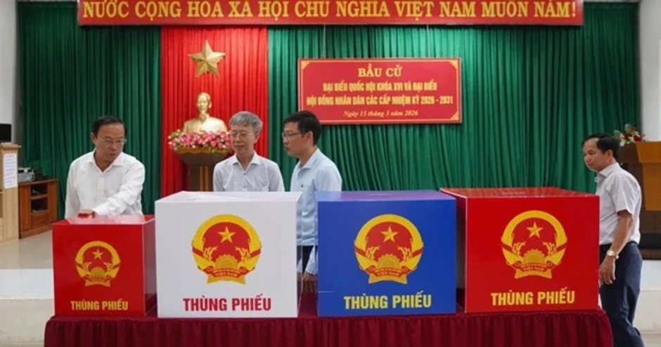 Ba hiến kế từ một người con xa xứ Ba hiến kế từ một người con xa xứ