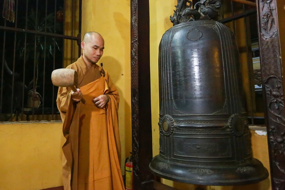 Ba hồi chuông, trống Bát nhã tri ân các anh hùng liệt sĩ Ba hồi chuông, trống Bát nhã tri ân các anh hùng liệt sĩ
