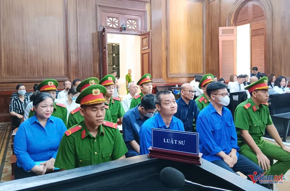 Bà Nguyễn Thị Như Loan nghẹn giọng nói lời sau cùng, nộp thêm 50 tỷ đồng