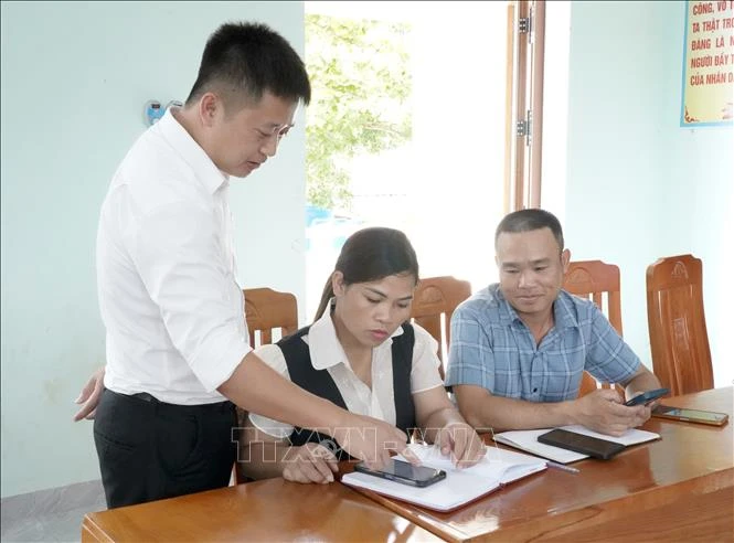 Bài 2: Đảng viên thời công nghệ số