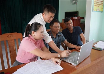 Bài 2: Đảng viên thời công nghệ số