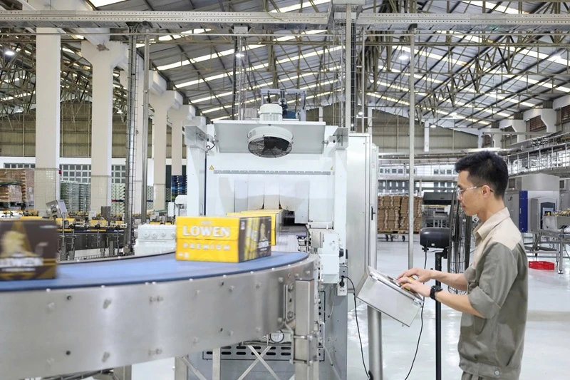 Bài 4: Ngư dân, doanh nghiệp xoay trục tiết kiệm ứng phó với giá nhiên liệu Bài 4: Ngư dân, doanh nghiệp xoay trục tiết kiệm ứng phó với giá nhiên liệu