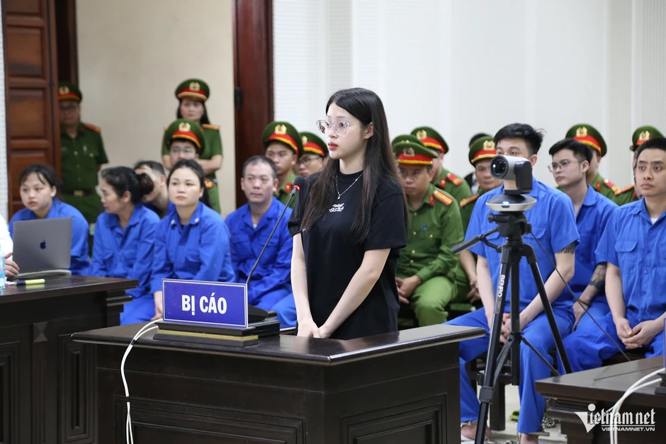 Bạn gái biết Bùi Đình Khánh gây án chết người nhưng vẫn hỗ trợ lẩn trốn Bạn gái biết Bùi Đình Khánh gây án chết người nhưng vẫn hỗ trợ lẩn trốn