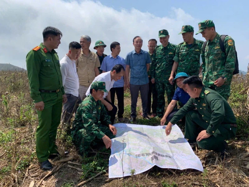 Bàn giao thực địa đường biên giới, hệ thống mốc quốc giới, cọc dấu biên giới Việt Nam – Lào Bàn giao thực địa đường biên giới, hệ thống mốc quốc giới, cọc dấu biên giới Việt Nam – Lào