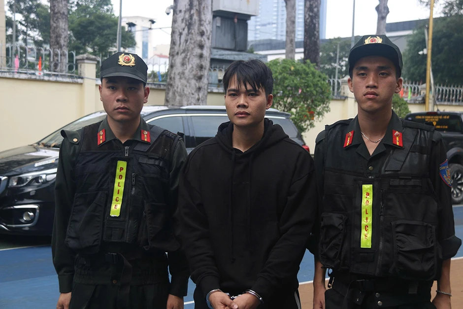 Băng Được ‘Đất Bắc’ ‘khủng bố’ bác sĩ, ép trả nợ thay mẹ Băng Được ‘Đất Bắc’ ‘khủng bố’ bác sĩ, ép trả nợ thay mẹ