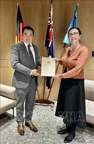 Bang Tây Australia coi Việt Nam là đối tác quan trọng tại khu vực Đông Nam Á Bang Tây Australia coi Việt Nam là đối tác quan trọng tại khu vực Đông Nam Á