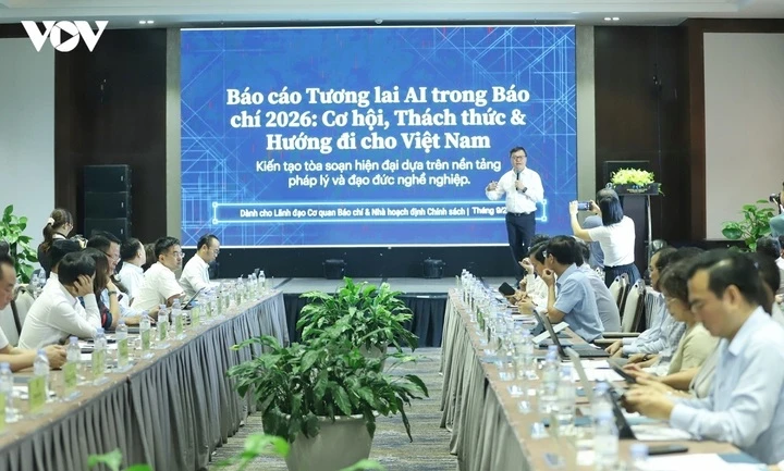 Báo chí trong không gian phát triển mới: Chọn đúng ưu tiên để tồn tại Báo chí trong không gian phát triển mới: Chọn đúng ưu tiên để tồn tại