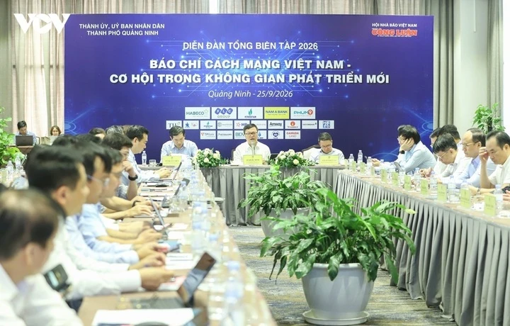 Báo chí trong không gian phát triển mới: Chọn đúng ưu tiên để tồn tại Báo chí trong không gian phát triển mới: Chọn đúng ưu tiên để tồn tại