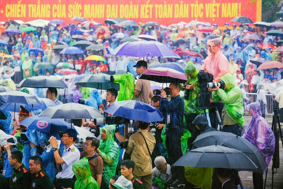 Báo chí trong thời biến động: Khi một cánh cửa khép lại, cánh cửa khác mở ra Báo chí trong thời biến động: Khi một cánh cửa khép lại, cánh cửa khác mở ra
