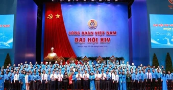 Bảo đảm đời sống người lao động