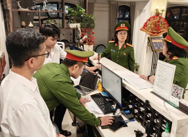 Bảo đảm môi trường an ninh, an toàn trên địa bàn Thủ đô phục vụ bầu cử Bảo đảm môi trường an ninh, an toàn trên địa bàn Thủ đô phục vụ bầu cử