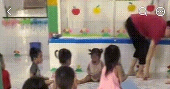 Bảo mẫu bạo hành trẻ mầm non ở TPHCM gây phẫn nộ trên mạng xã hội