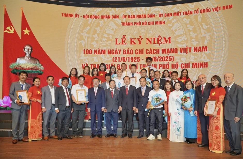 TinVina đoạt 9 Giải Báo chí TPHCM lần thứ 44 năm 2026 TinVina đoạt 9 Giải Báo chí TPHCM lần thứ 44 năm 2026