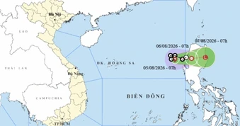 Bão số 3 di chuyển rất chậm