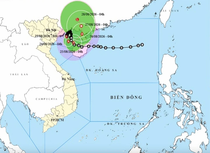 Bão số 4 vẫn lòng vòng trên vùng biển Quảng Ninh - Hải Phòng, biển động rất mạnh Bão số 4 vẫn lòng vòng trên vùng biển Quảng Ninh - Hải Phòng, biển động rất mạnh
